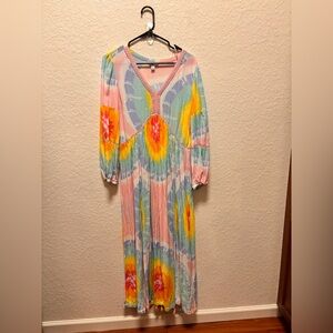 Crown & Ivy Vibrant Tie-Dye Long Sleeve Dress